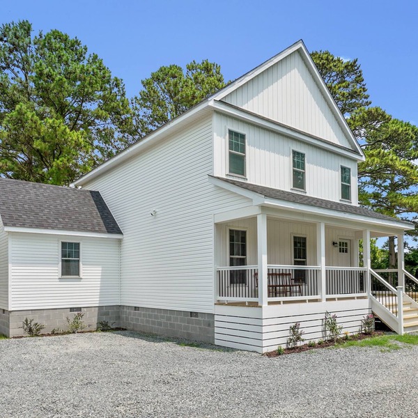 Tranquility - Brand new home in quiet location!