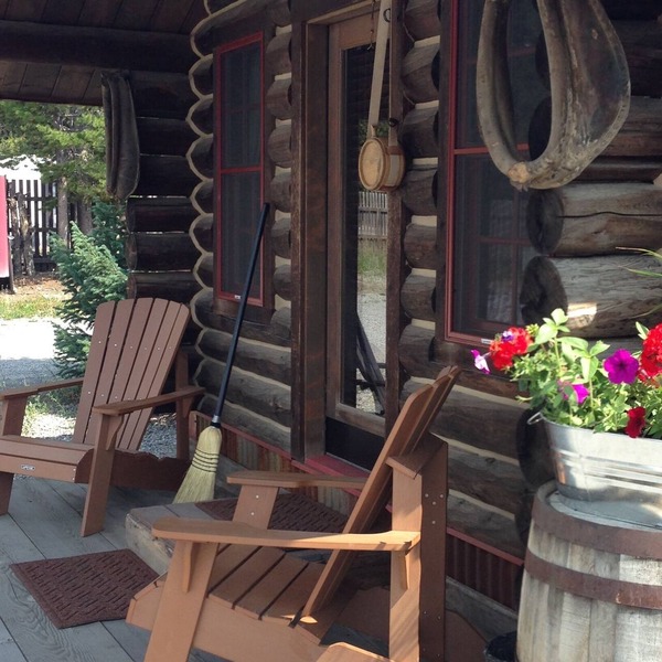 Trapper Cabin - 1 Night Min - No Cleaning Fee
