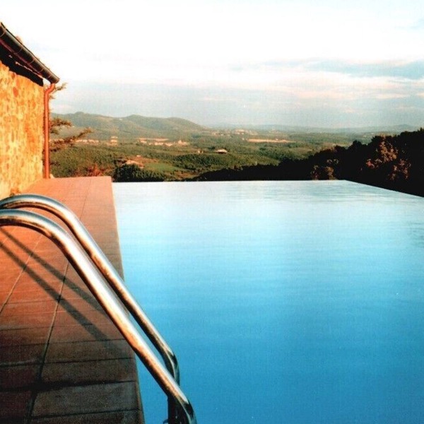 Traumblick in die Toskana vom Häuschen mit Pool auf Hügel zw. Siena u. Florenz
