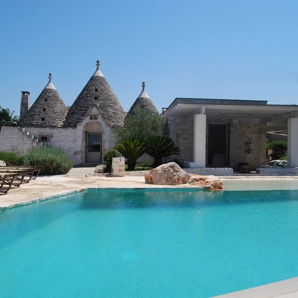 Trullo, Infinity Pool & Stunning Views/Explore Puglia’s Itria Valley & Beaches