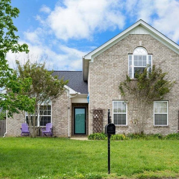 Twin Feather Run 6004-TN Retreat-Sleeps 8