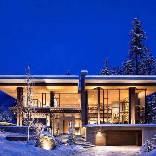 Two Cedars | Ski in-Ski out | Kadenwood Estate