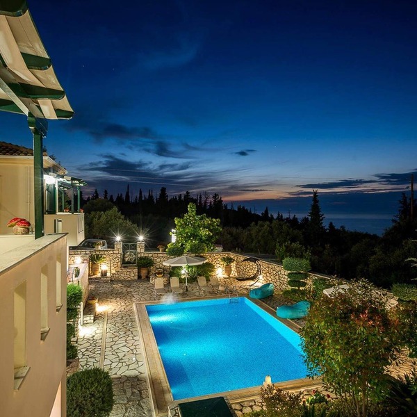 Two Deluxe exclusive pool villas for 4 close to beaches with wonderful view
