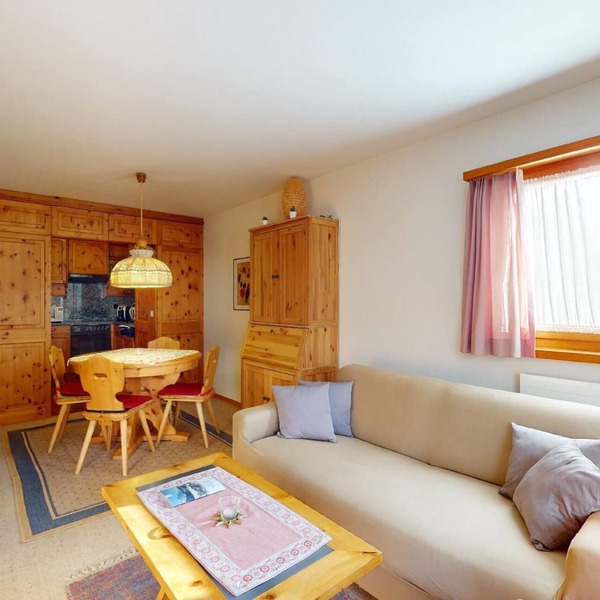 Two-room apartment on the first floor, 69 m².