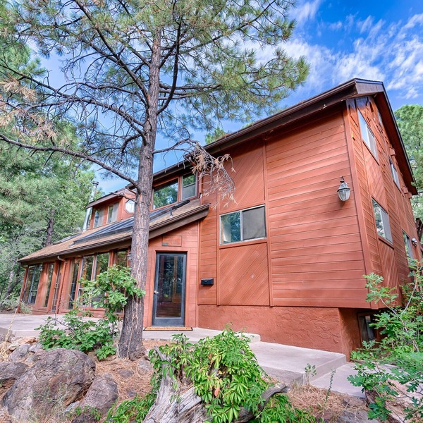 Ultimate Group Gathering - 6bd 5bth in Flagstaff on National Forest