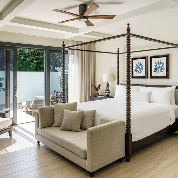 Ultimate Luxury Retreat: Private Villas with Pool,King & Dbl Bdrm,Butler Service