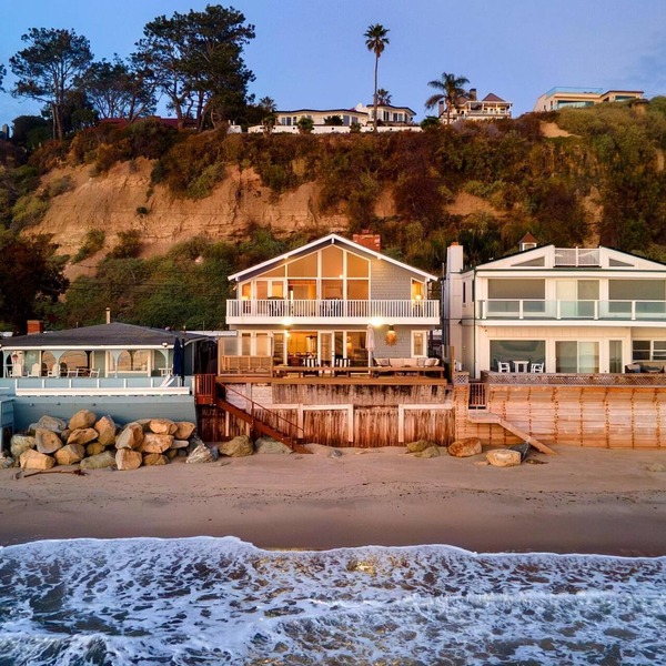 Unbeatable Beachfront Bliss w/Ocean Views, Luxe Interiors & Patio | Beach Road