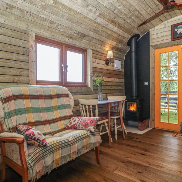 Under the Oak Tree Shepherd's Hut