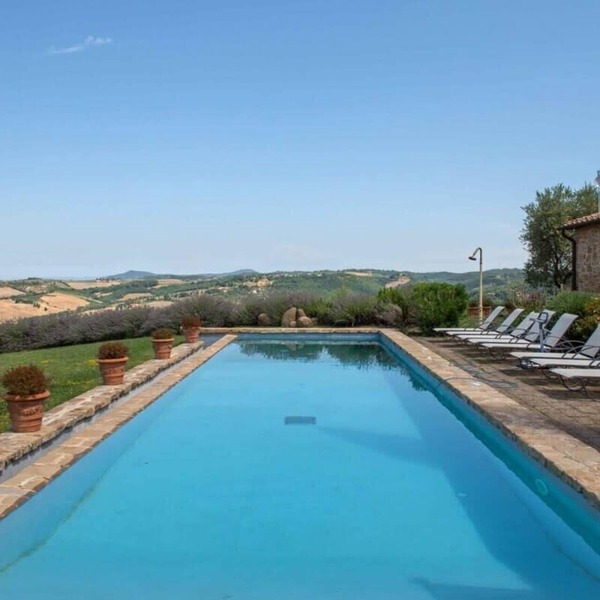 Unique And Unforgettable Villa Great For Weddings