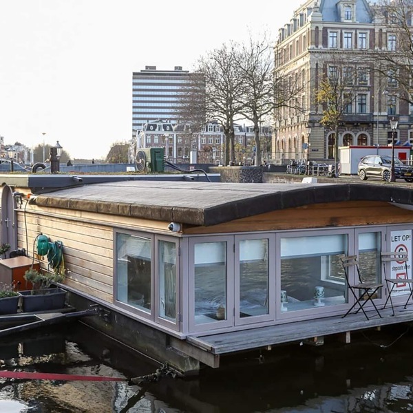 unique experience in Amsterdam on the water