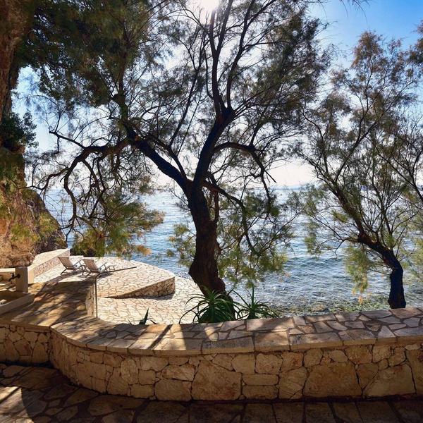 Unique luxury villa direct access to a private beach infinity pool 20mns Corfu