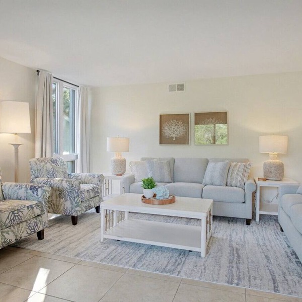 Updated 3BR Sea Pines-New Furnishings-Sleeps 8-Pool - 887 Ketch Court