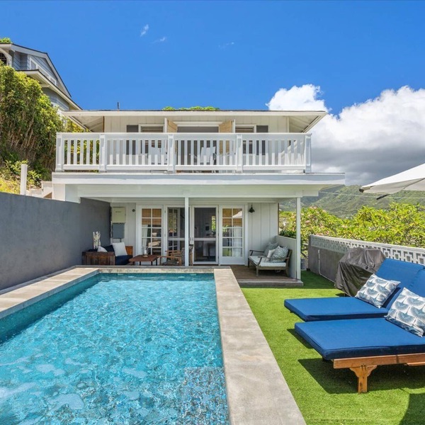 Updated Manoa Home with Spool - Walk to UH