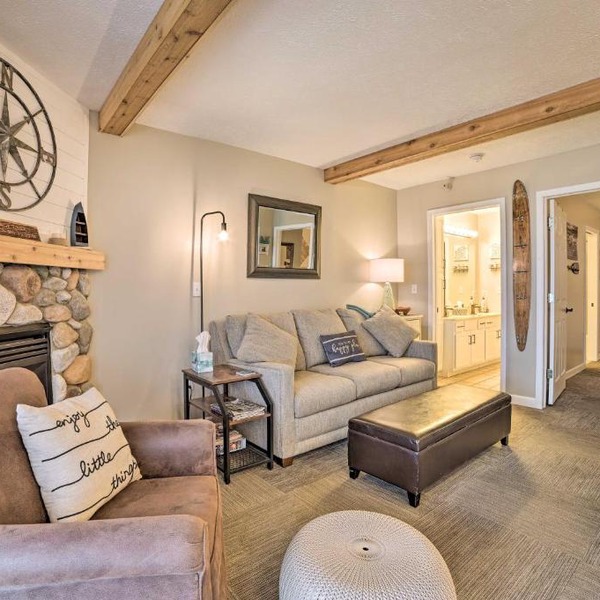 Updated Onekama Resort Condo on Portage Lake!