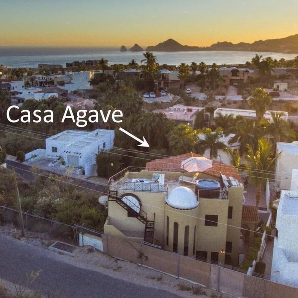 Updated & Professionally Decorated- 5 Star LUXURY Ocean View Villa!