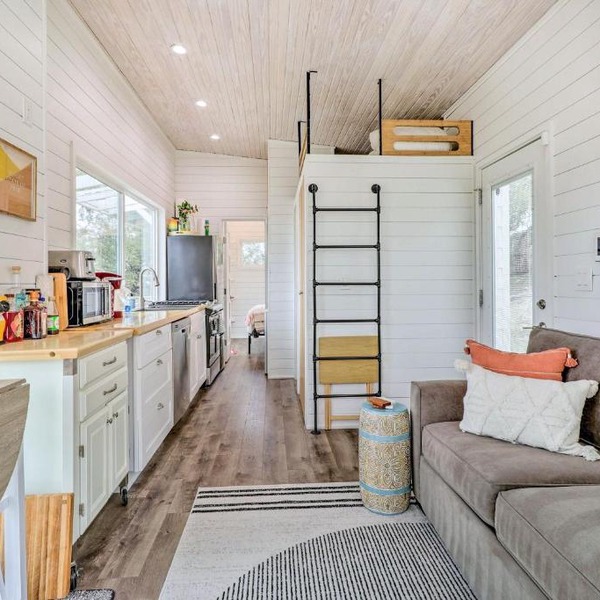 Updated Texas Tiny Home Rental on Lake Travis