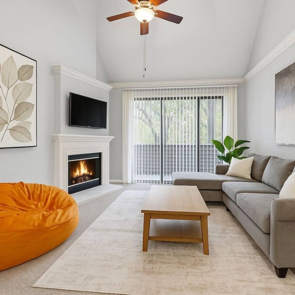 Upscale Boho Retreat, 2BR + Balcony and Garage