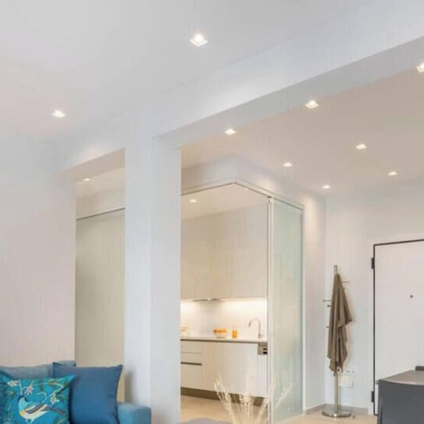 Upscale central APT, Patio near Hospitals & Metro