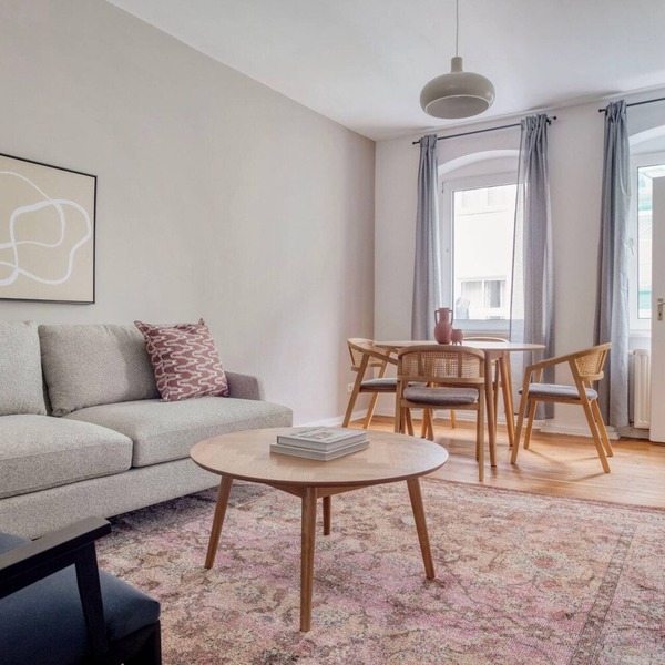 Upscale Charlottenburg 1BR, Fully Furnished & Equipped, by Blueground