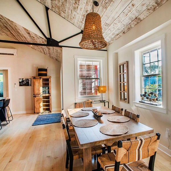 Upscale Downtown Suite in Lewes