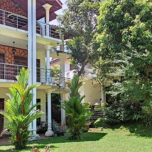 Utopia villa
