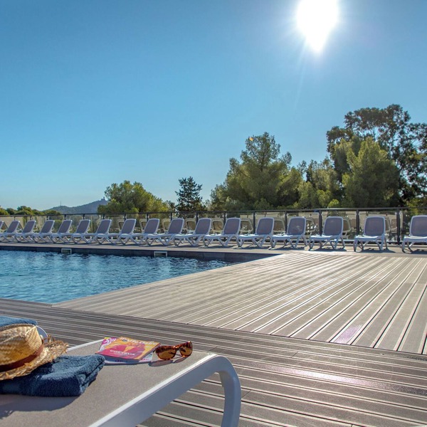 Vacances sur la Côte d'Azur | Accès Piscine