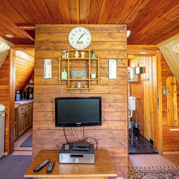 Vacation Home "Finnhütte 9" with Balcony, Private Terrace & Wi-Fi
