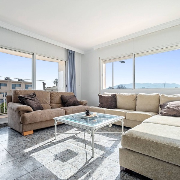 Vacation Home "Ca La Pepa" with Mountain View & 5 Private Terraces