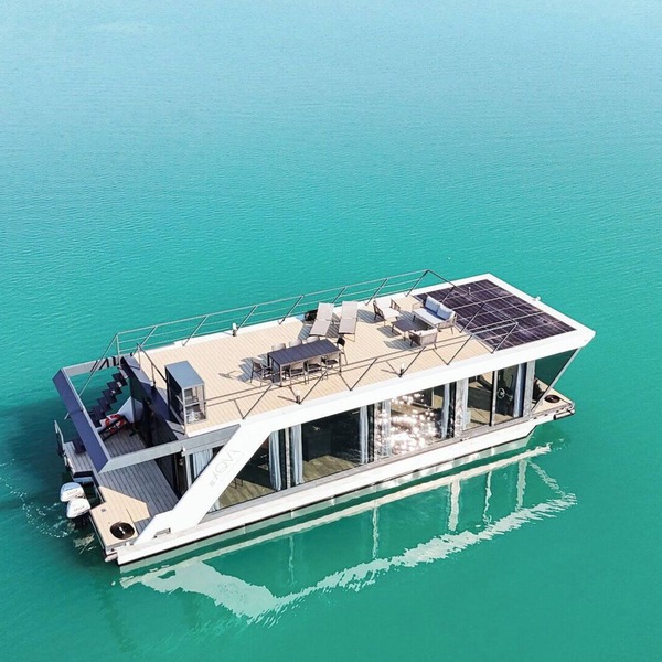 Vacation Home in Venice with 3 bedrooms sleeps 6