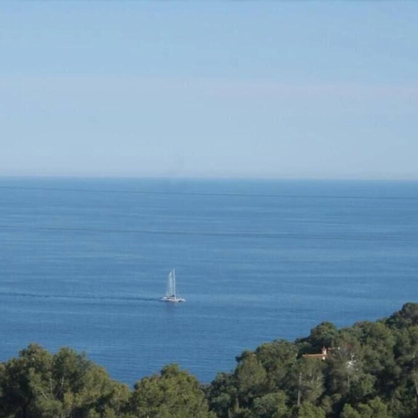 Vacation home, private heated pool, ocean view, Tossa de Mar, quiet, green, close to the beach,