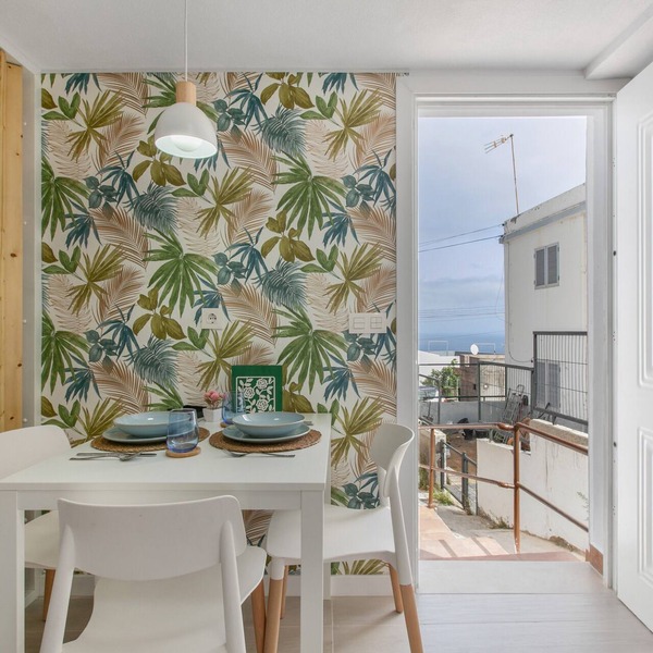Vacation 'Mini Casa Azul' with Sea View and Wi-Fi