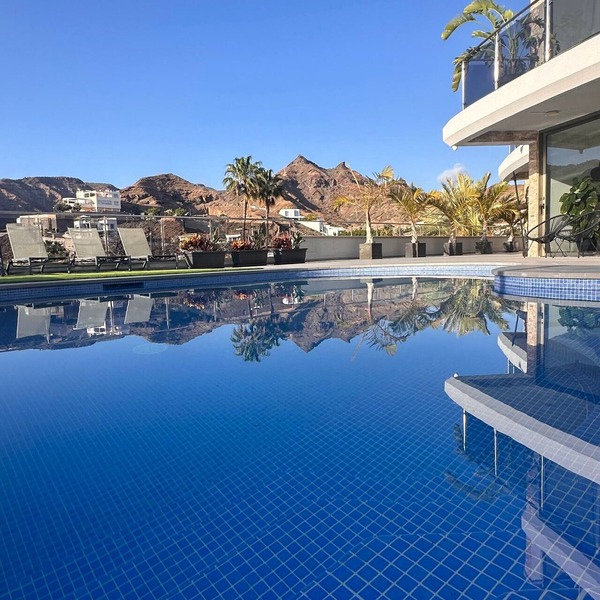 Vacation Villa 'Coco' with Sea View, Wi-Fi and Air Conditioning