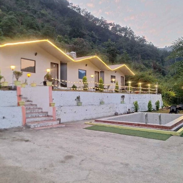 VALLEY KING RESORT