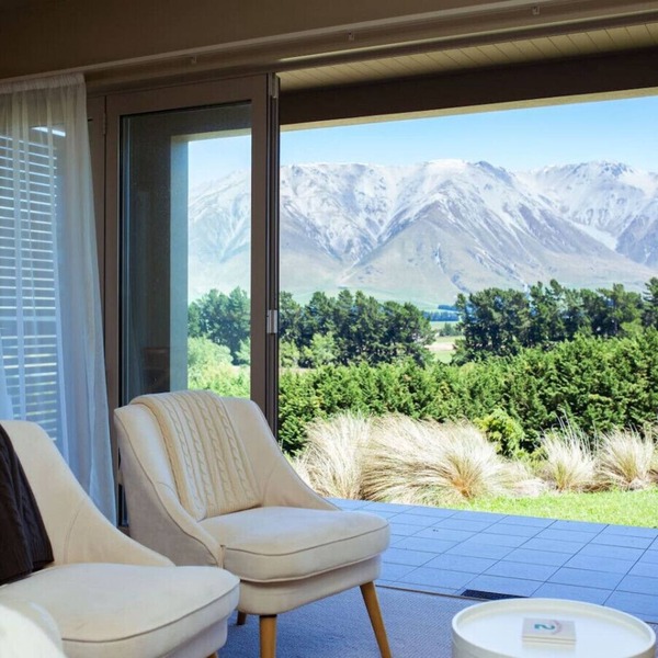 Villa 206 Front Row Golf Views, Terrace Downs