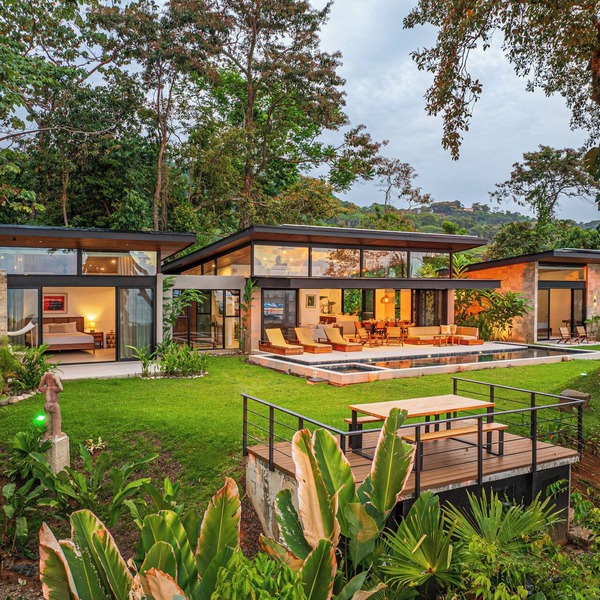 Villa Altamar Private Tropical Villa Minutes from the Beach