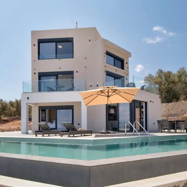 Villa Andria - Five Bedroom Villa, Sleeps 10
