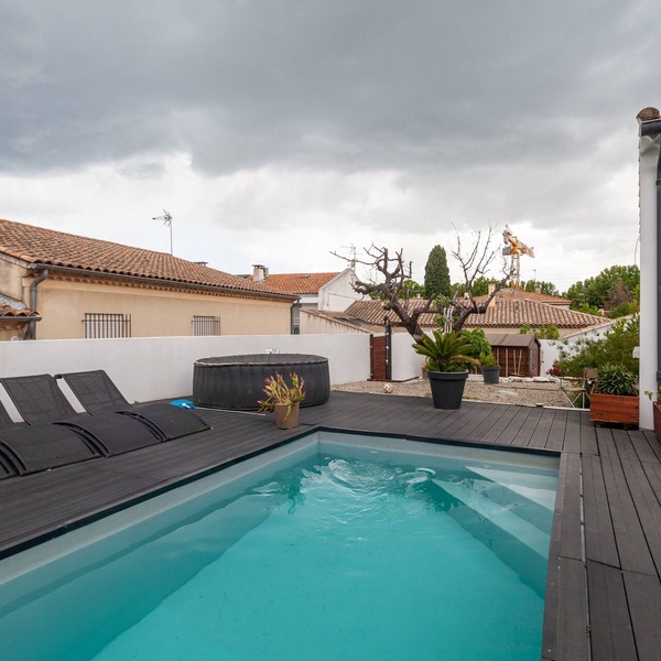 Villa 'Baraka' with Private Pool, Wi-Fi and Air Conditioning