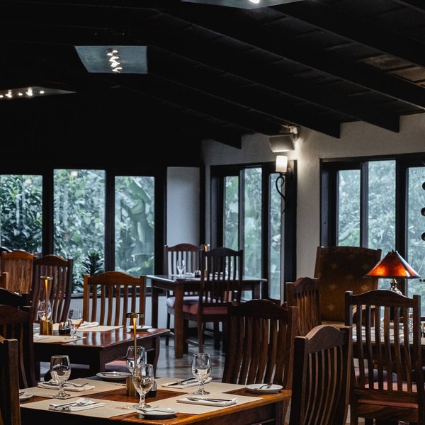 Villa Blanca Cloud Forest Hotel + Retreat