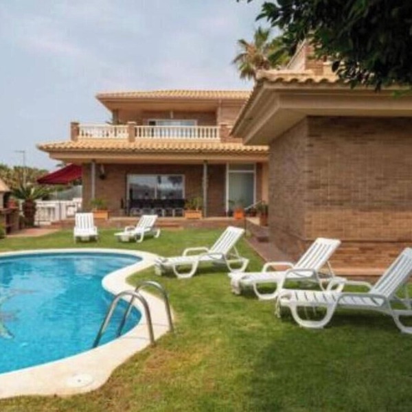 Villa Blended