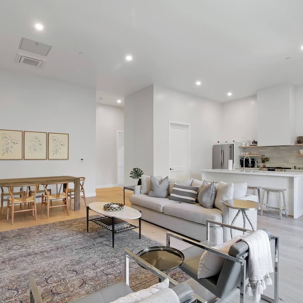 Villa Castillo 4 & 5 (2 villa rental) centrally located downtown, A/C, dog allowed