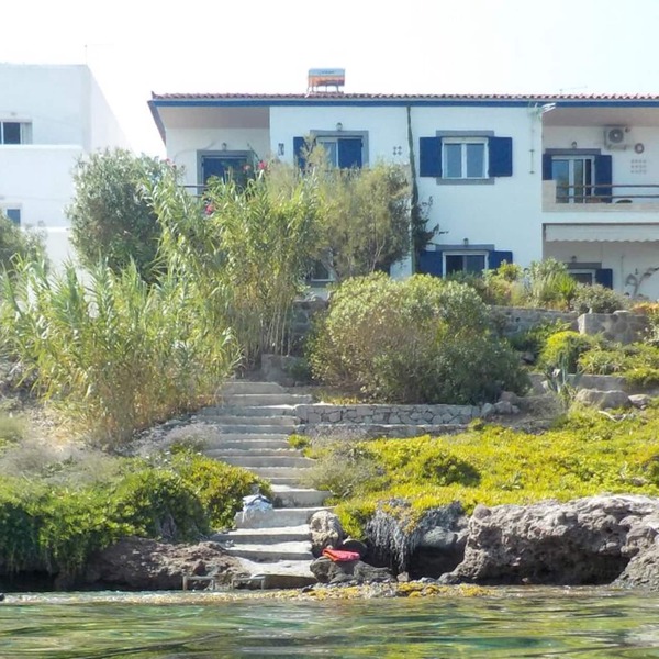 Villa Fea - Beach Front Secluded luxury residence with spectacular sea views