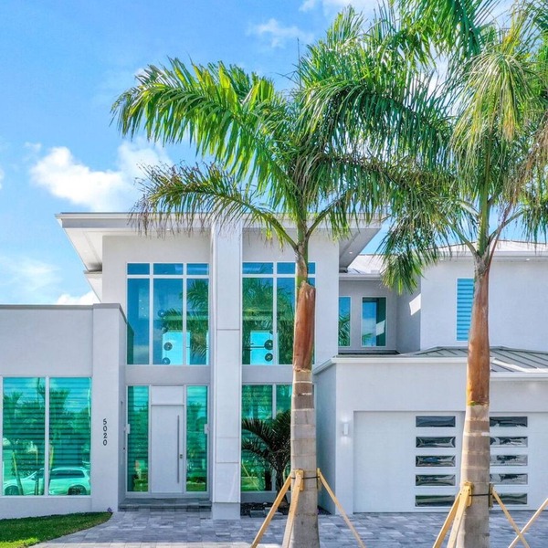 Villa Flash - Five Bedroom Villa, Sleeps 10