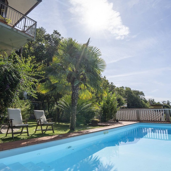 Villa Giulia - Beautifully situated country house, wide panoramic views to the sea