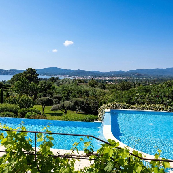 Villa "Golfvilla Riviera" with Sea View, Private Pool & Wi-Fi