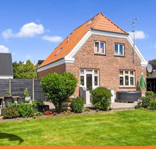 Villa i Herning, 200 meter fra gågaden