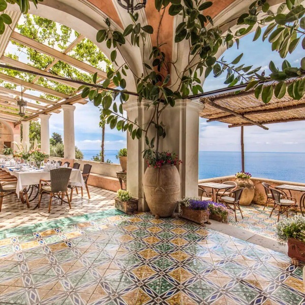 Villa in Positano with 8 bedrooms sleeps 16
