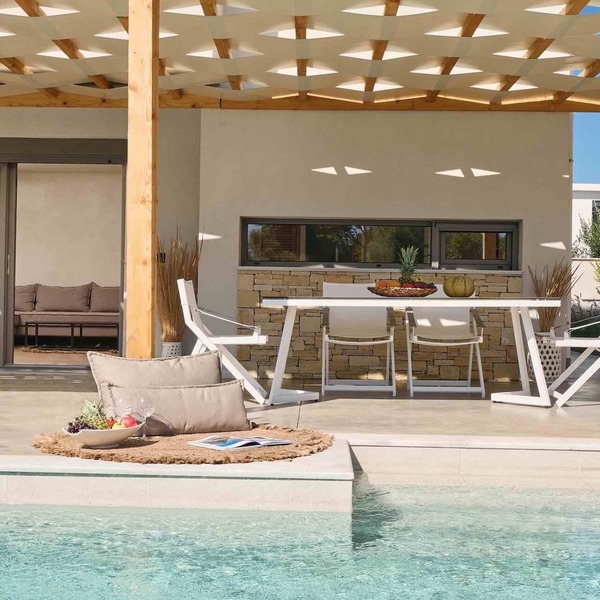 Villa "Kronos" located in the magnificent "White Nest Complex"