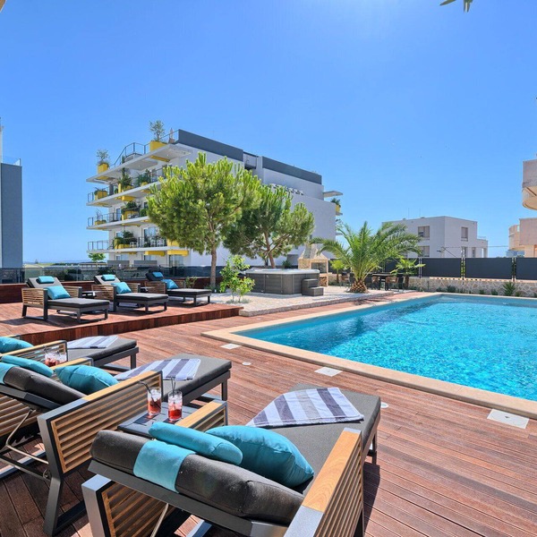 Villa Liberty Living with Pool
