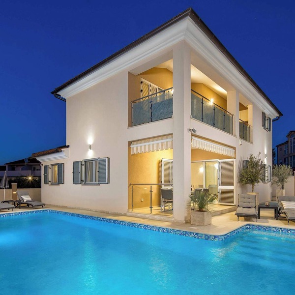 Villa Luxoria
