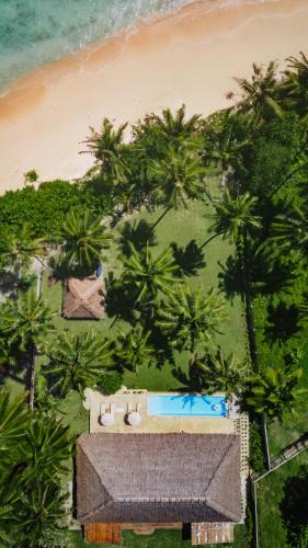 Villa Madu Mentawai